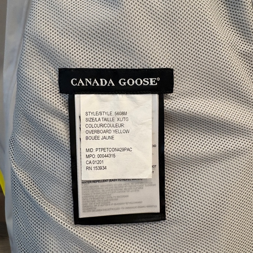 Canada Goose Nanaimo Windproof/Waterproof Jacket In Overboard Yellow - Picture 13 of 15